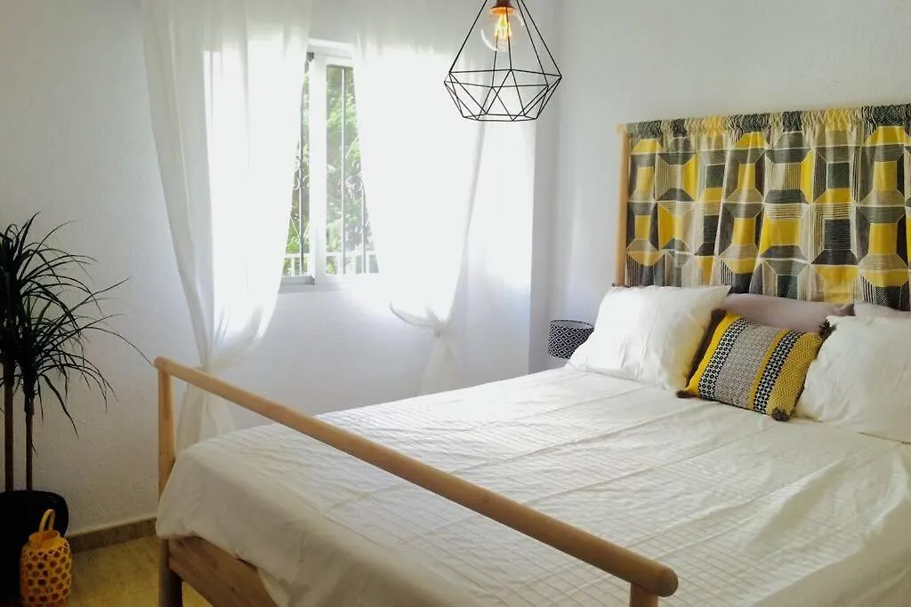 Lovely Flat With Swimming Pool And Rooftop Apartamento Torre Del Mar